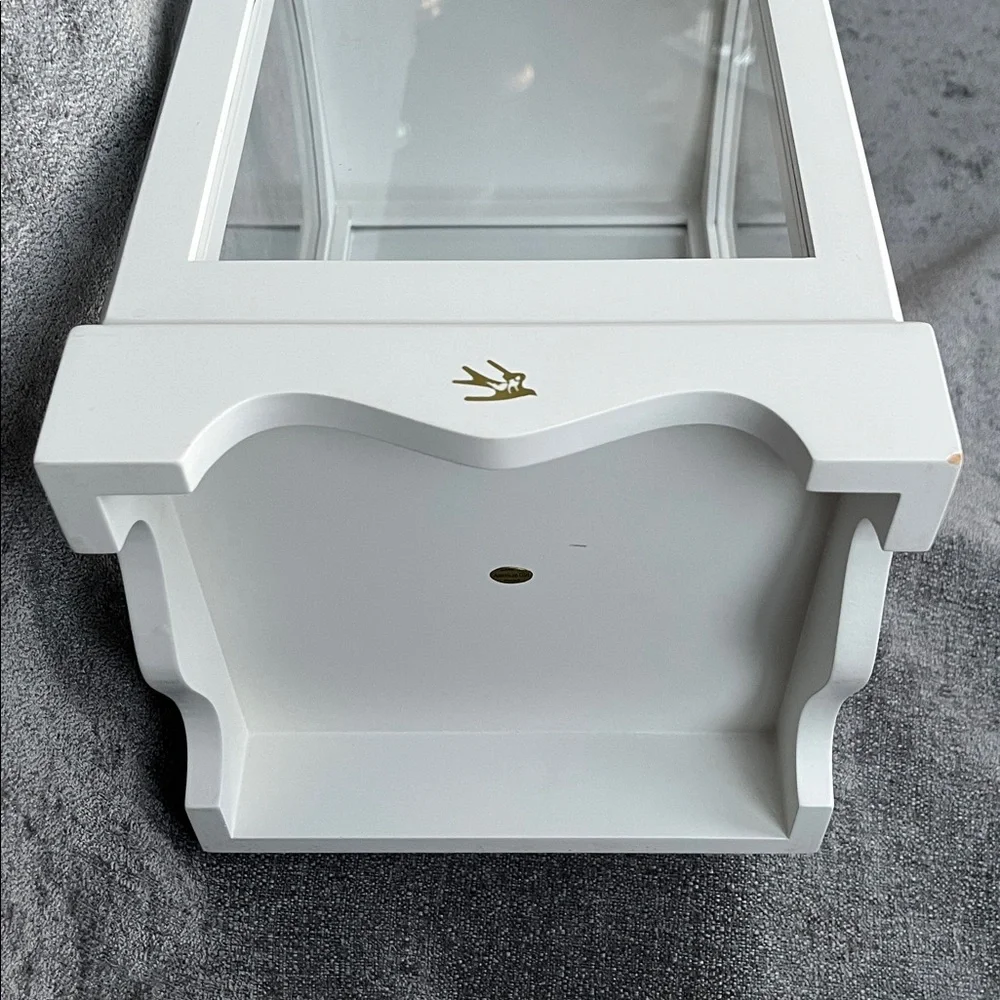 White Wooden Display Case with Mirrored Back - Picture 8 of 15